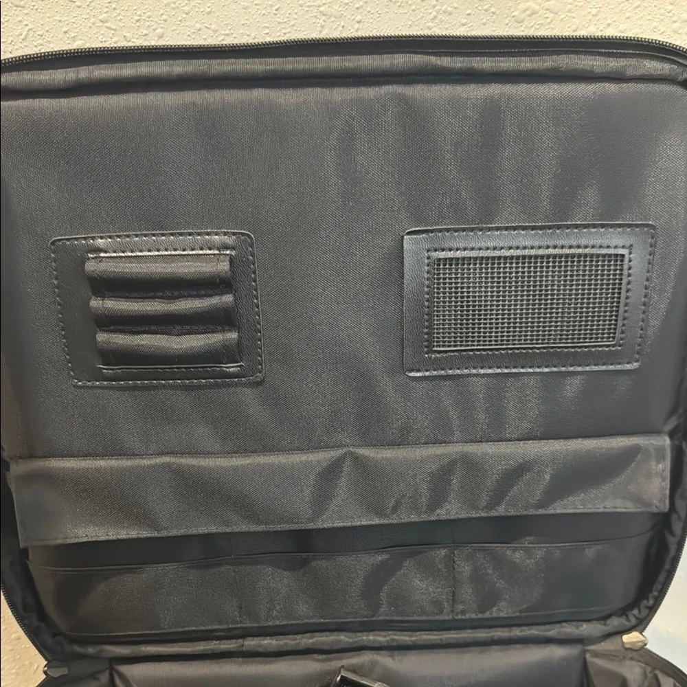 Black Leather Laptop Bag with Sturdy Handle and Flap Closure - Picture 9 of 12